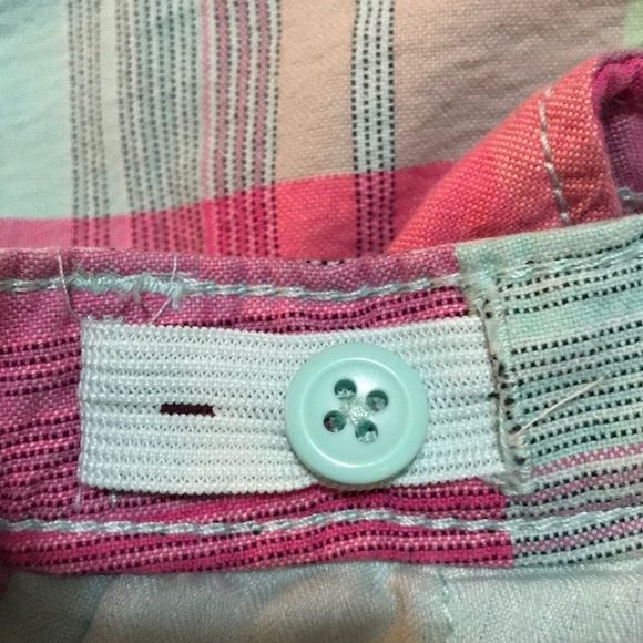 🌺 GAP Kids Pjnk Multi Plaid Rolled Cuff Shorts - Picture 5 of 6